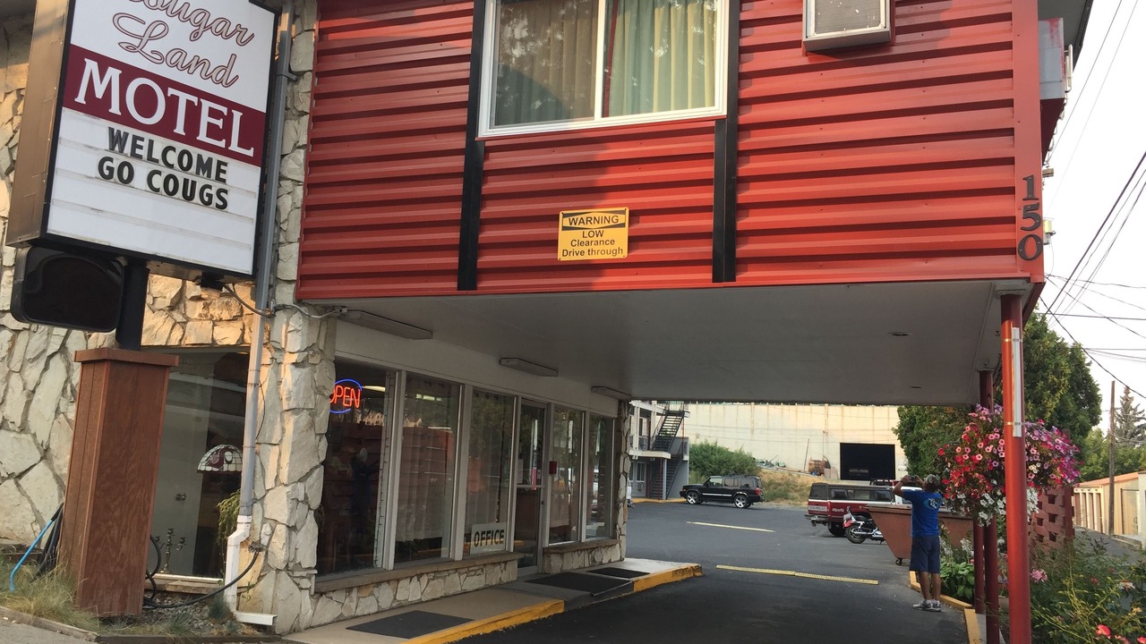 Photo of Outdoor in Pullman