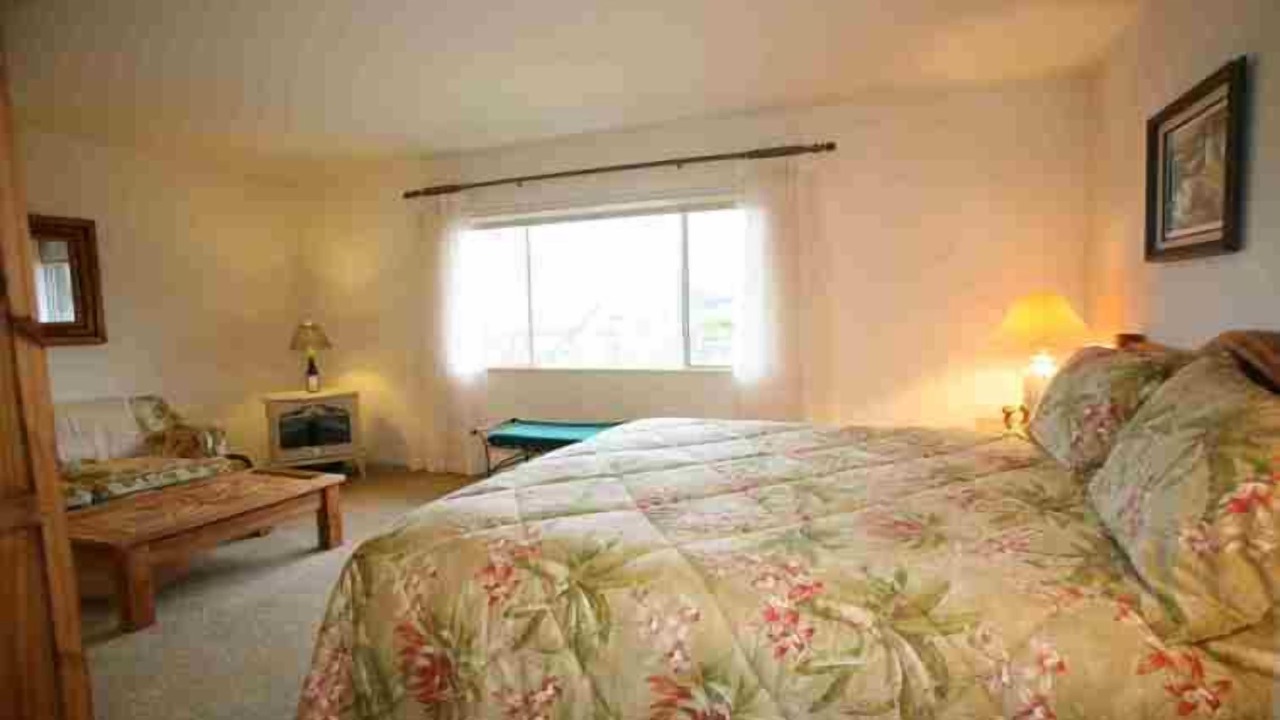 Photo of Bedroom in Point Reyes Station