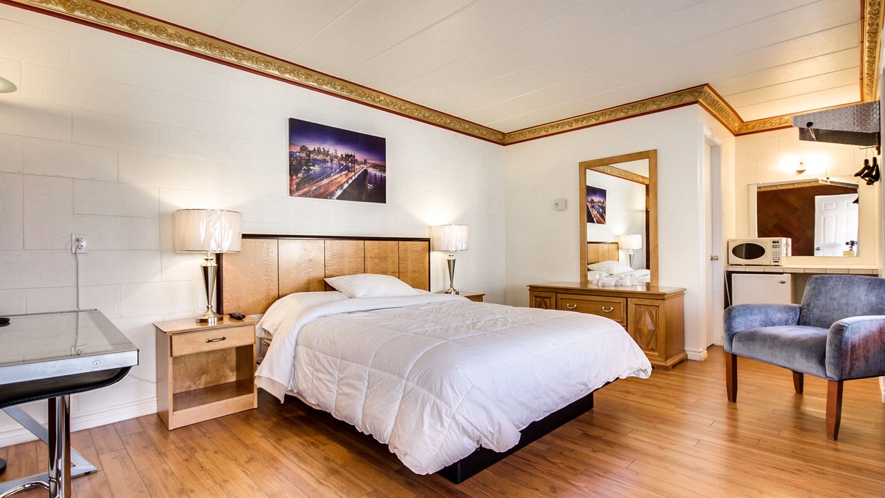 Photo of Bedroom in Trois-Rivieres