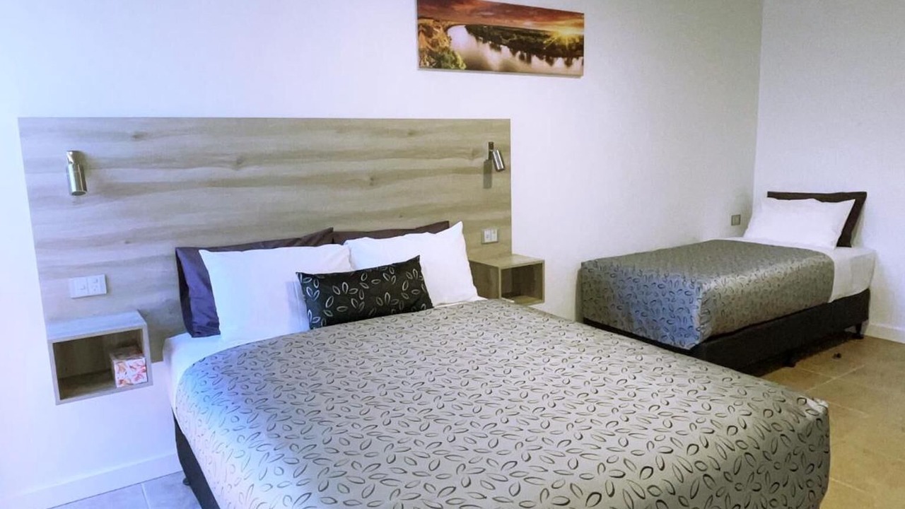 Photo of Others in Childers