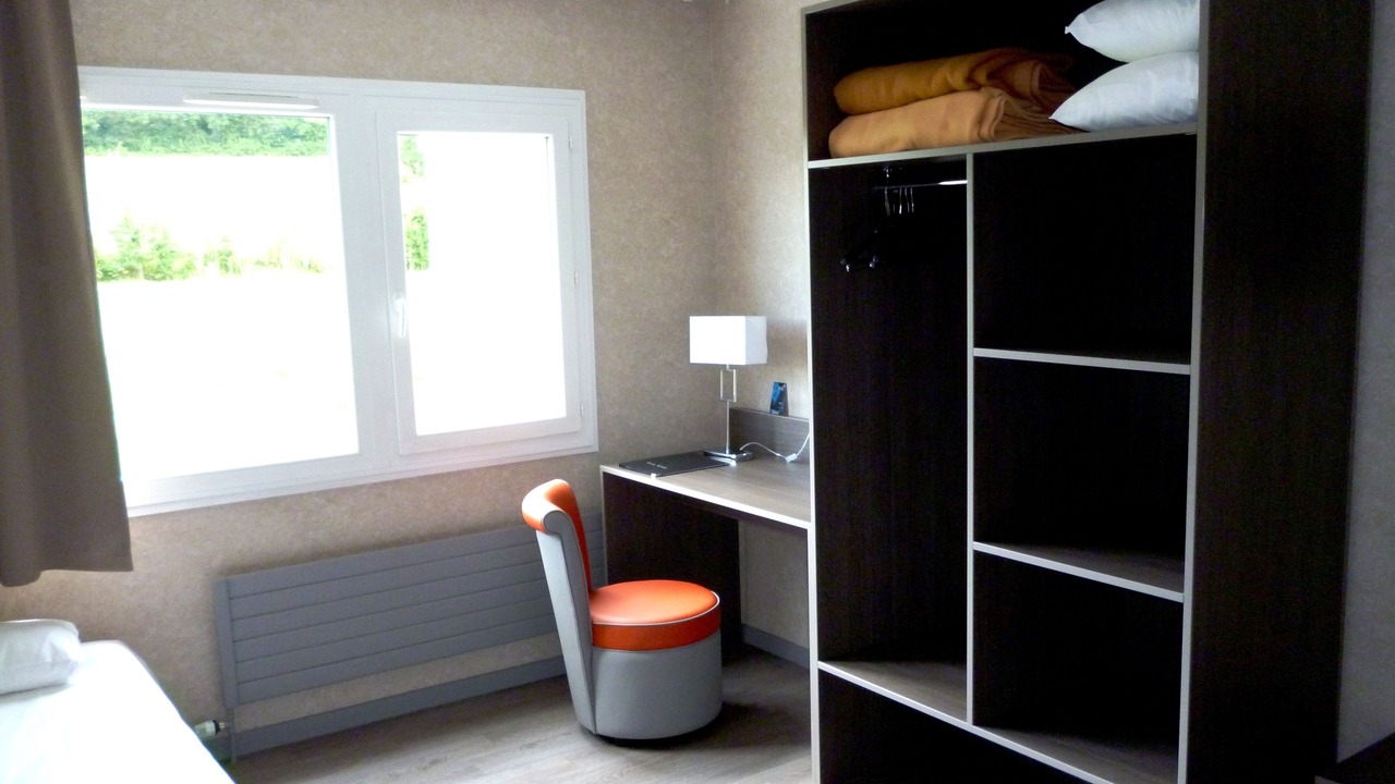 Photo of Bedroom in Creancey