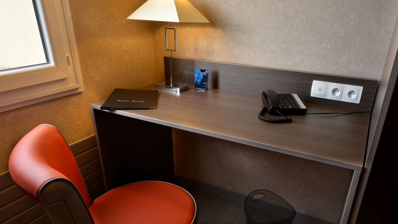 Photo of Bedroom in Creancey