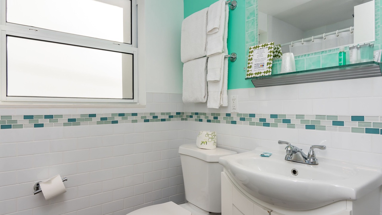 Photo of Bathroom in Central Beach