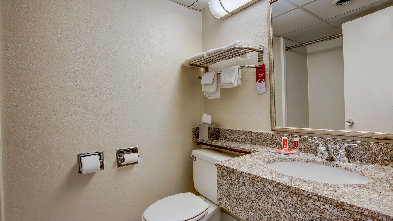 Photo of Bathroom in Cedar Knolls