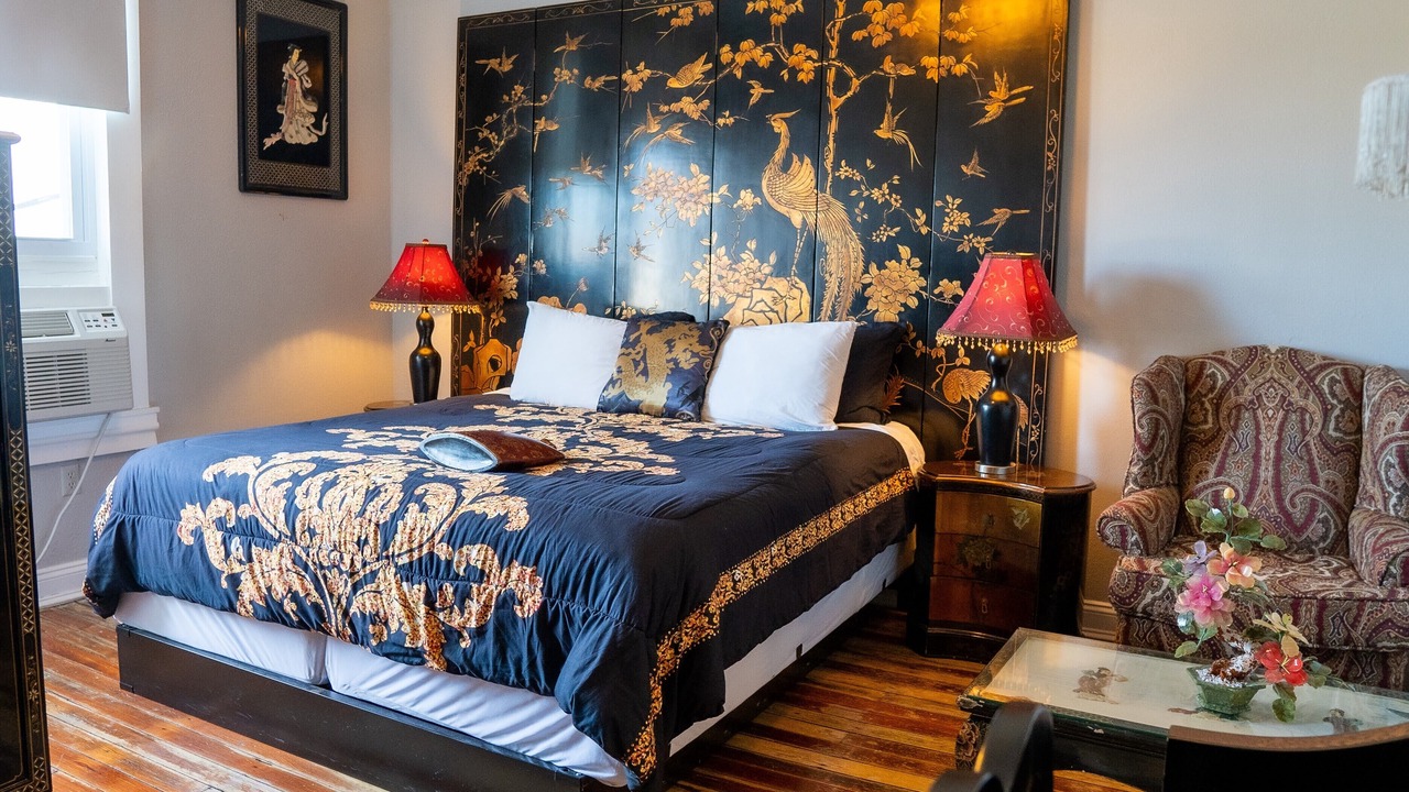 Photo of Bedroom in Arcadia Historic District