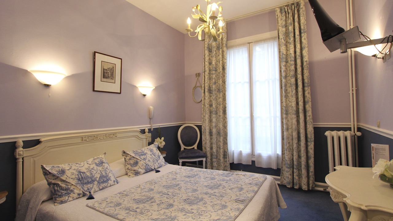 Photo of Bedroom in Quartier du Faubourg-Montmartre