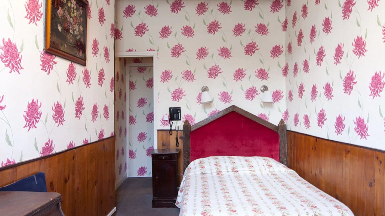 Photo of Bedroom in Sorbonne