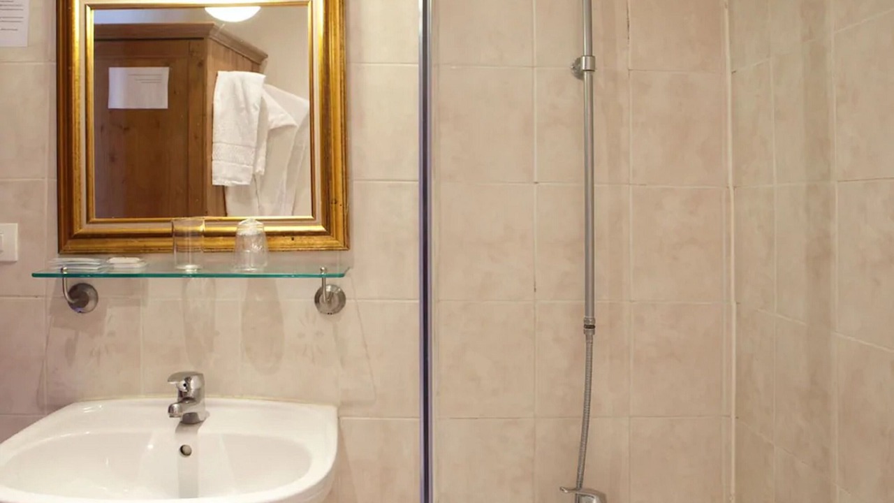 Photo of Bathroom in Sorbonne