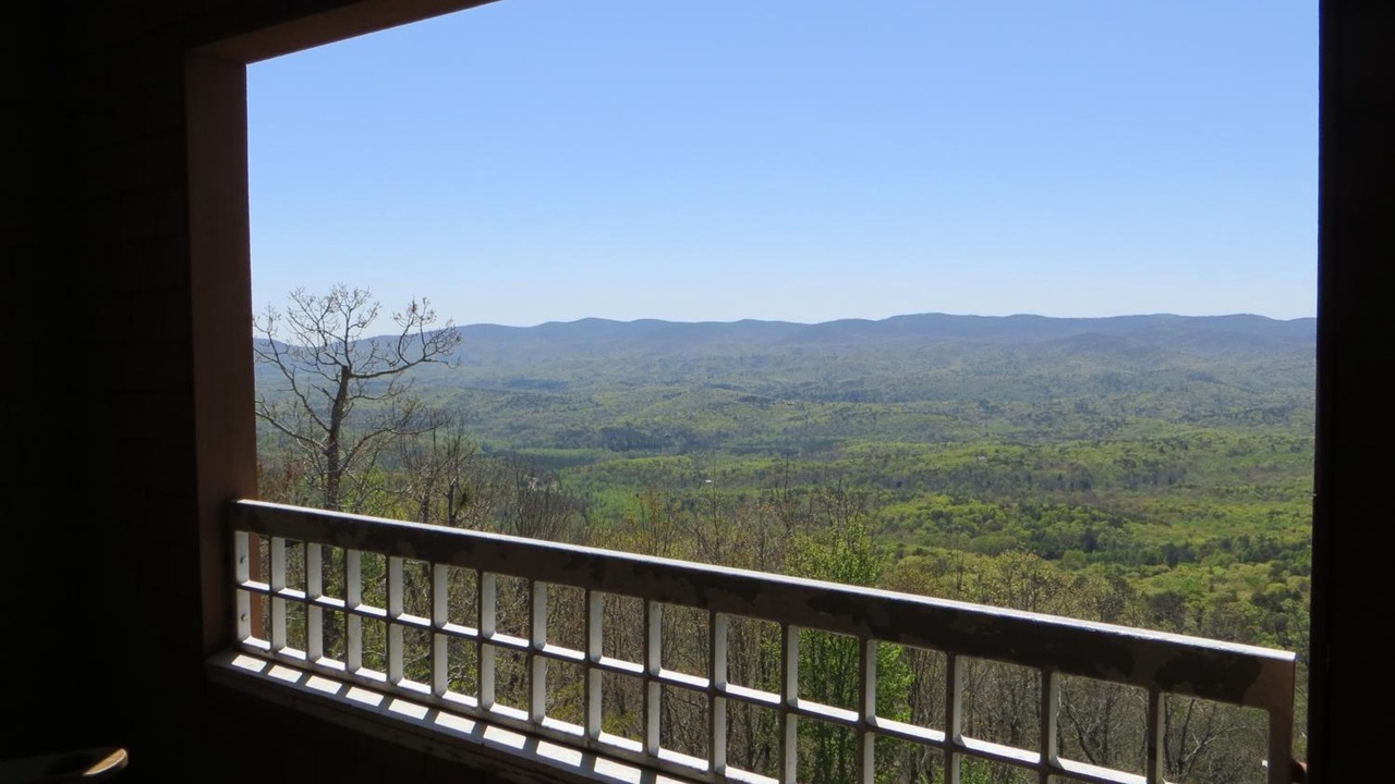Photo of Patio Balcony in Dawsonville