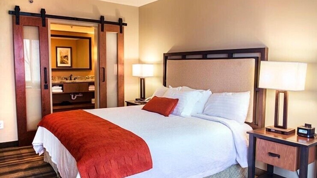 Photo of Bedroom in Dawsonville