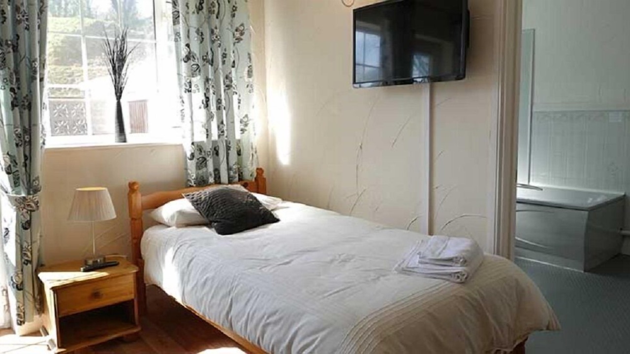 Photo of Bedroom in Pont Yates