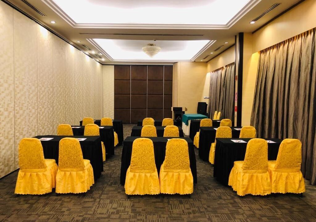 Photo of Others in Pegawai