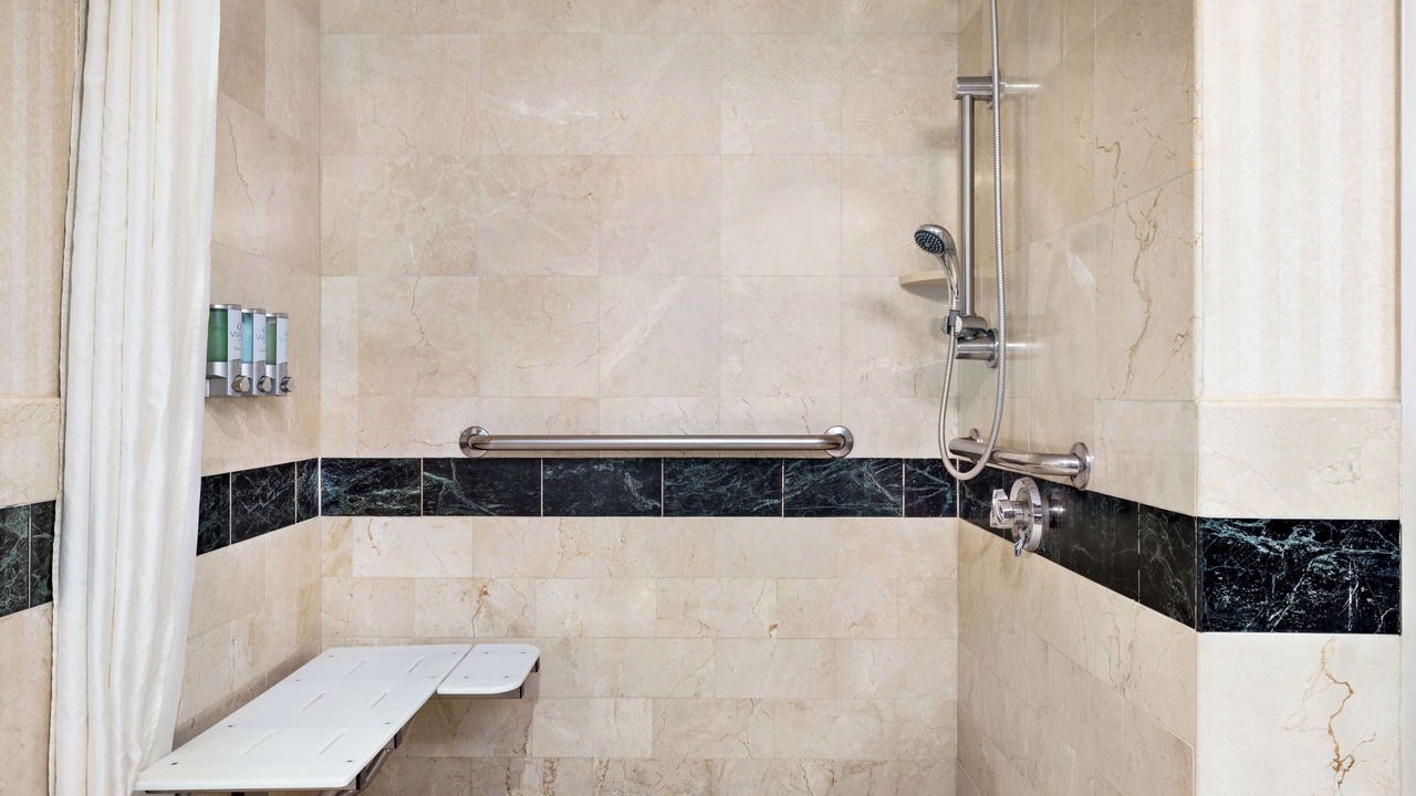 Photo of Bathroom in Great Neck Plaza