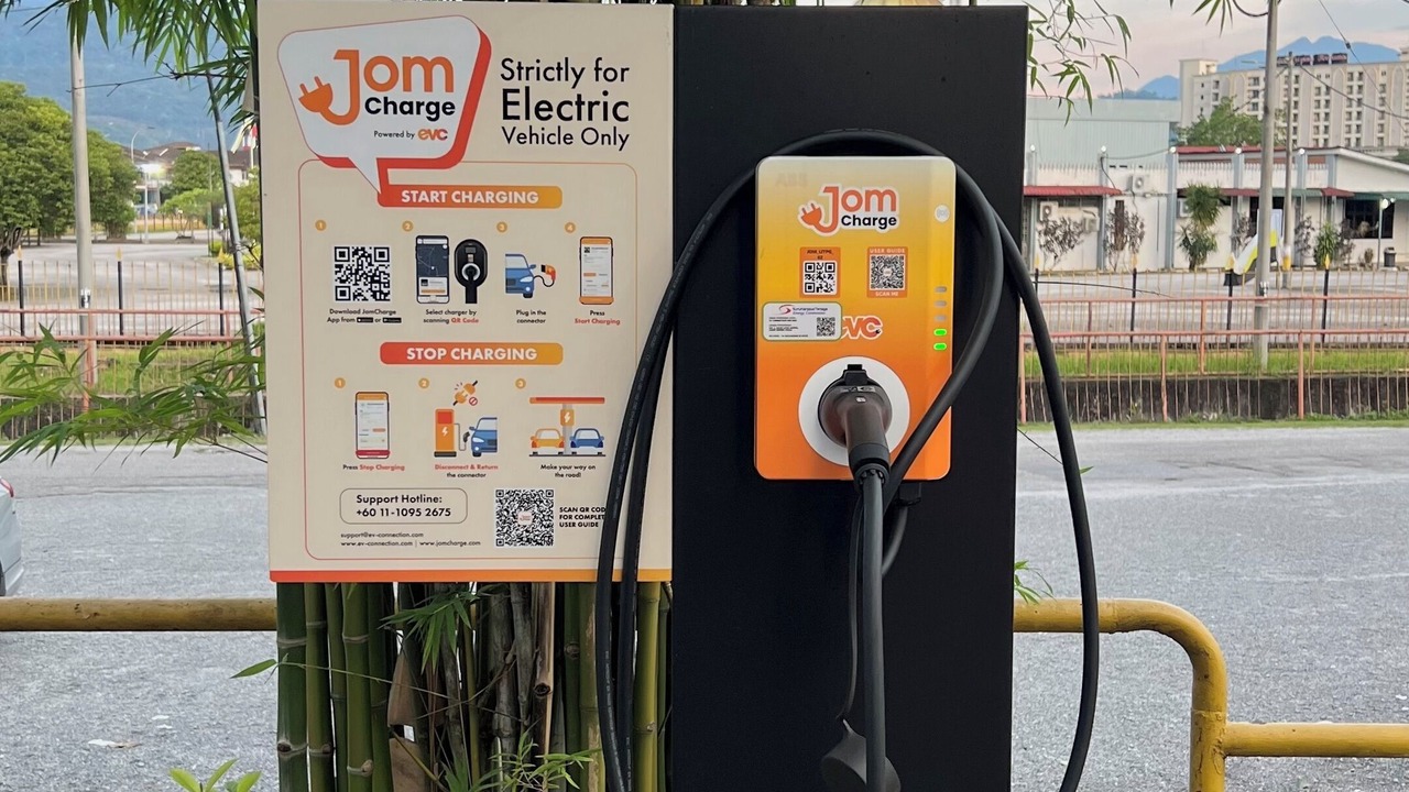 Photo of Others in Jambu