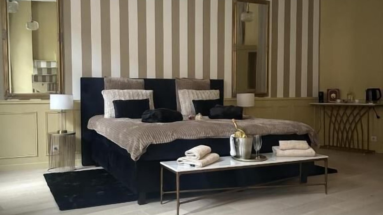 Photo of Others in Bethune