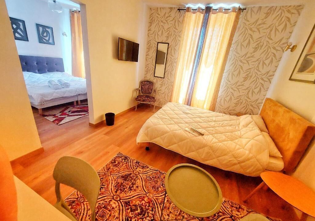 Photo of Bedroom in Pontorson