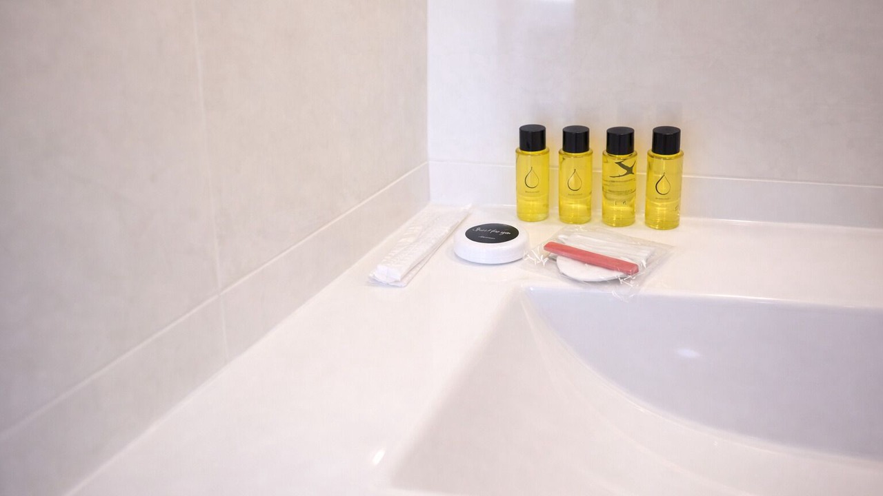 Photo of Bathroom in Pontorson