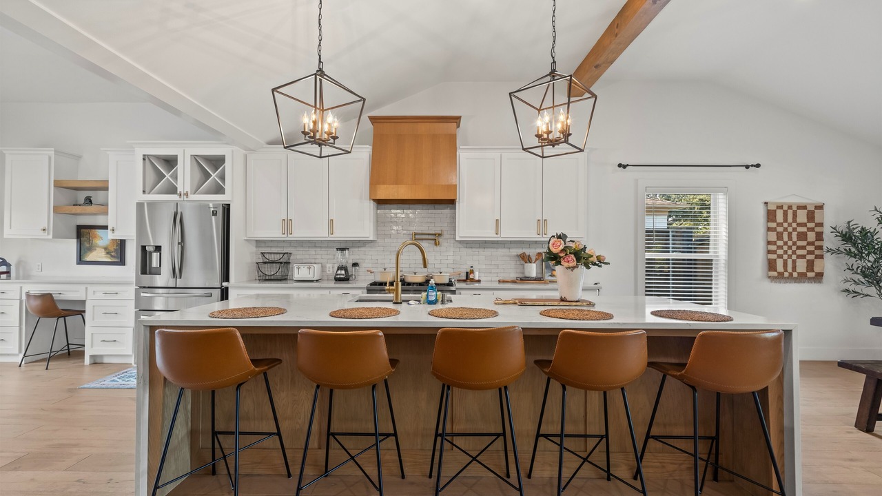 Photo of Kitchen in Old Lake Highlands