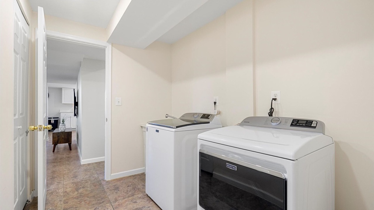 Photo of Others in Jefferson Manor