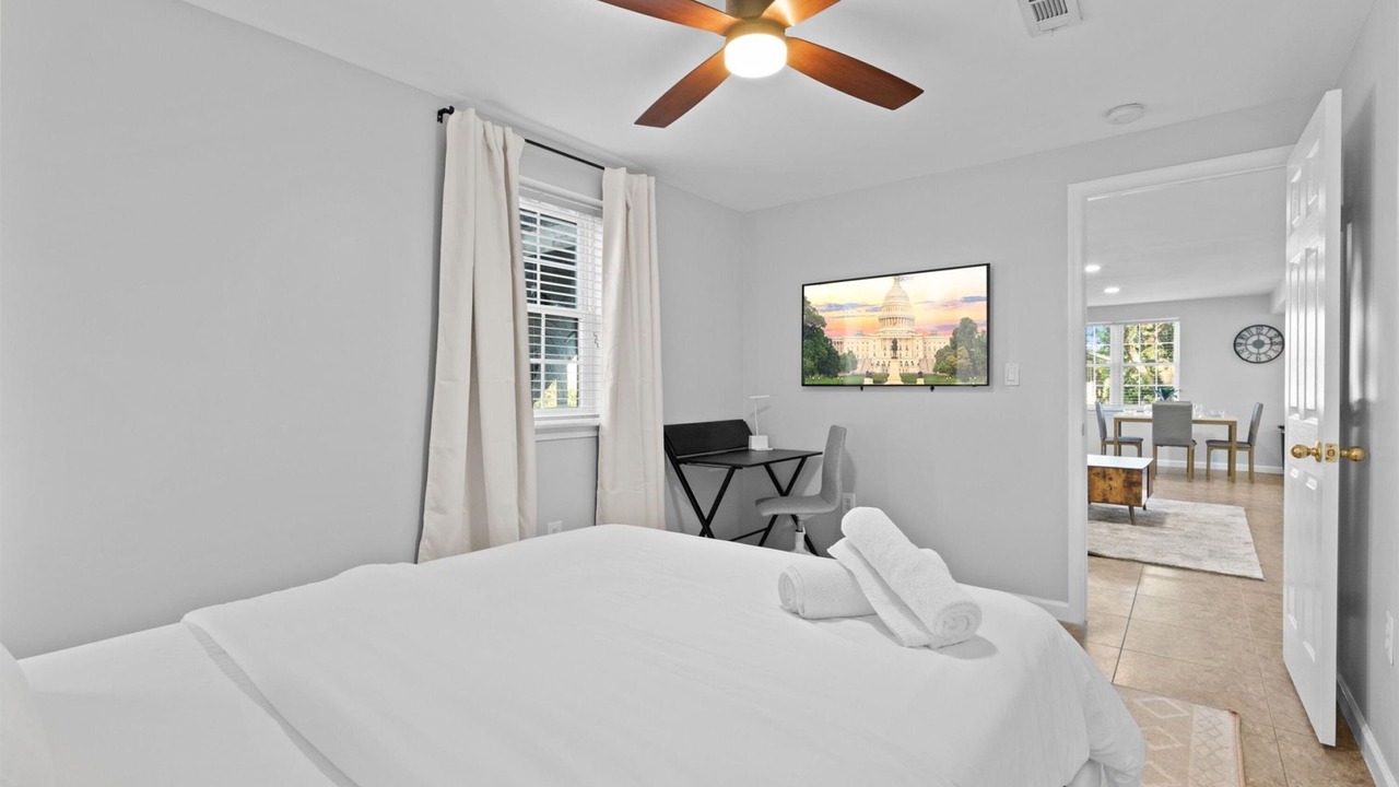 Photo of Others in Jefferson Manor