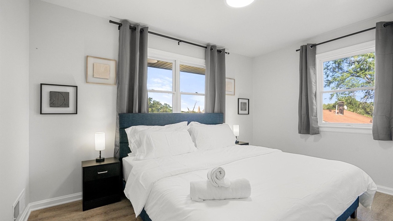 Photo of Others in Jefferson Manor