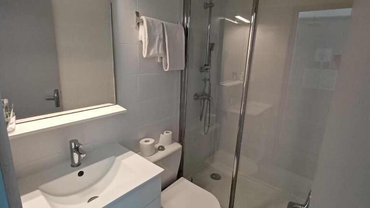 Photo of Bathroom in La Jetee
