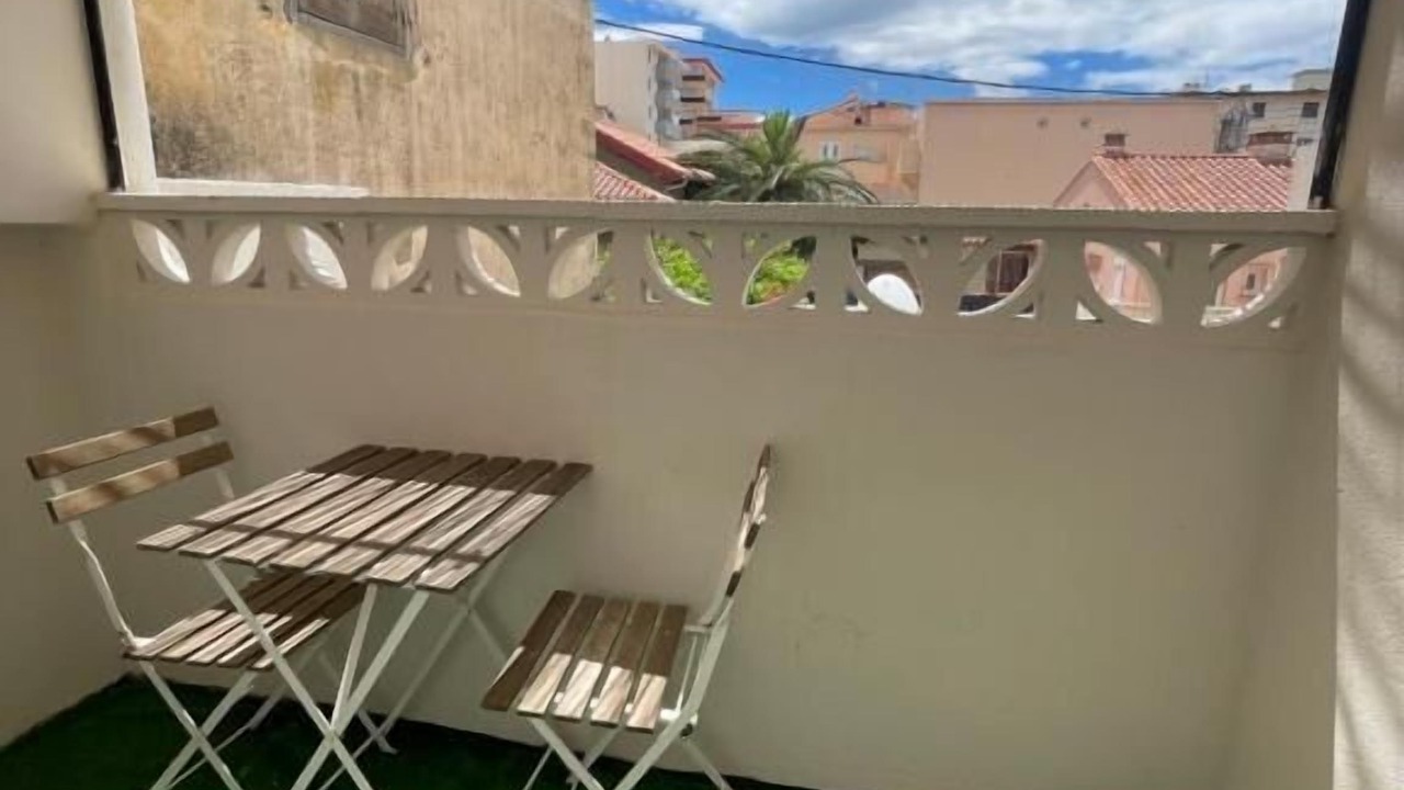 Photo of Outdoor in La Jetee