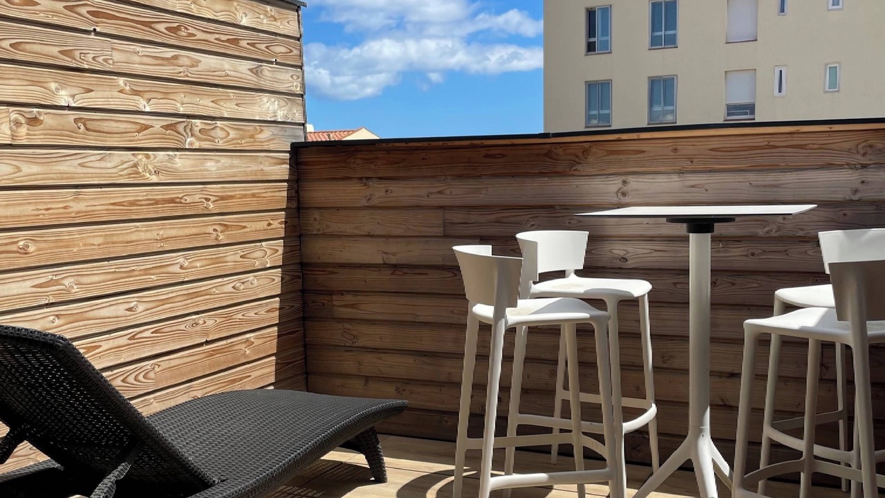 Photo of Patio Balcony in La Jetee