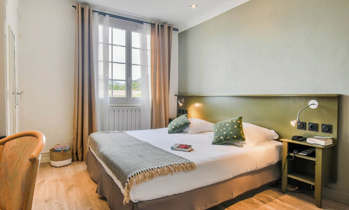 Photo of Others in Osses