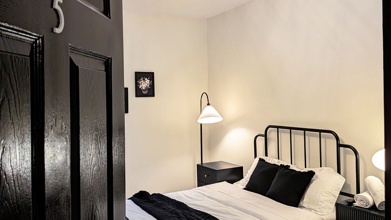 Photo of Bedroom in Kessler