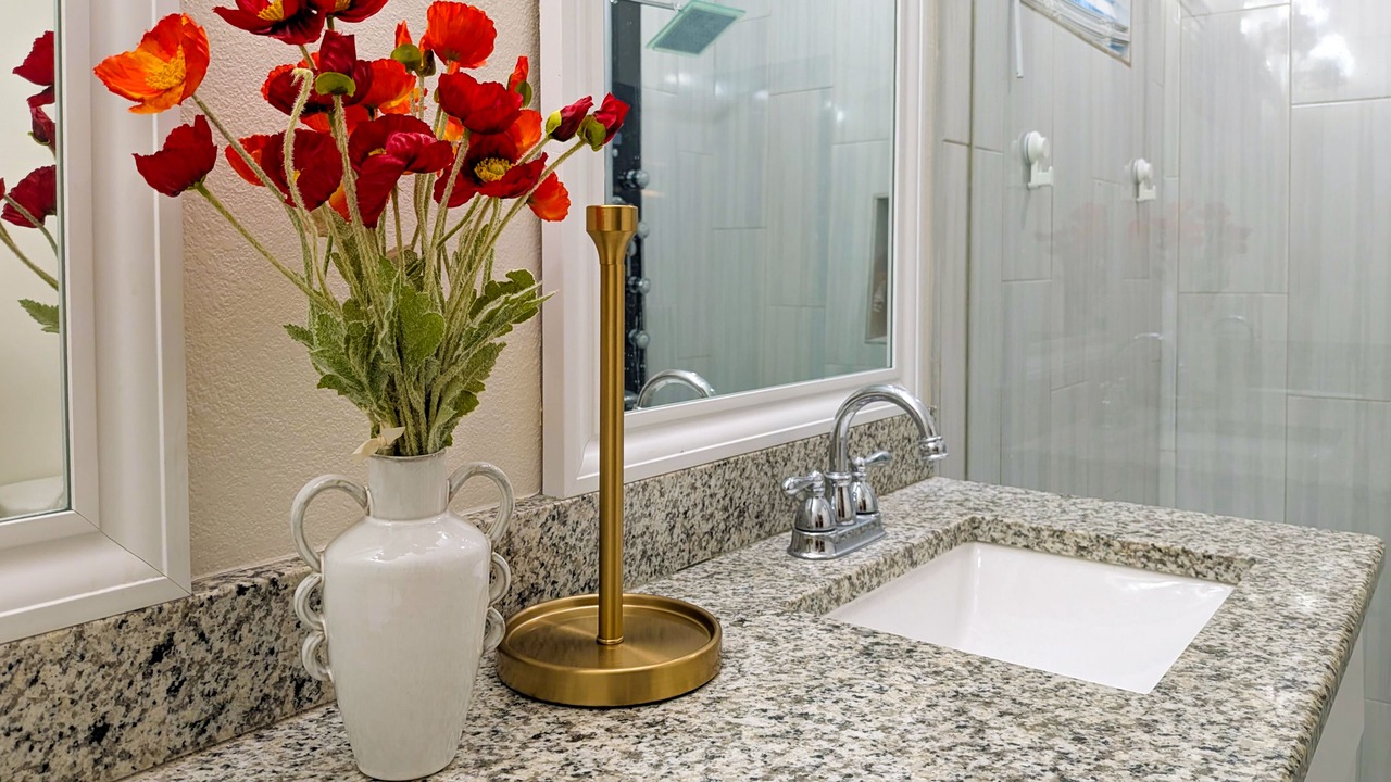 Photo of Bathroom in Kessler
