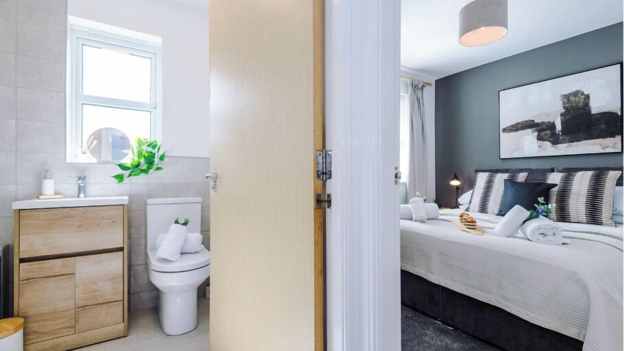 Photo of Others in Crewe