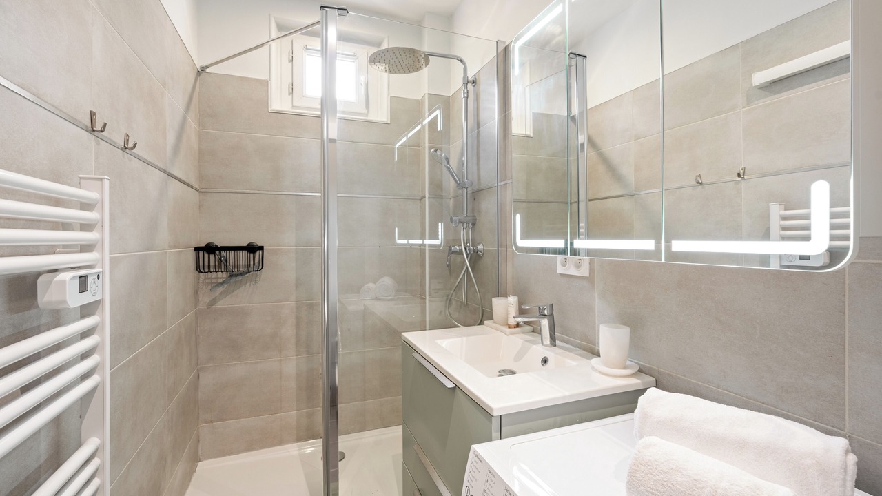 Photo of Bathroom in Bercy
