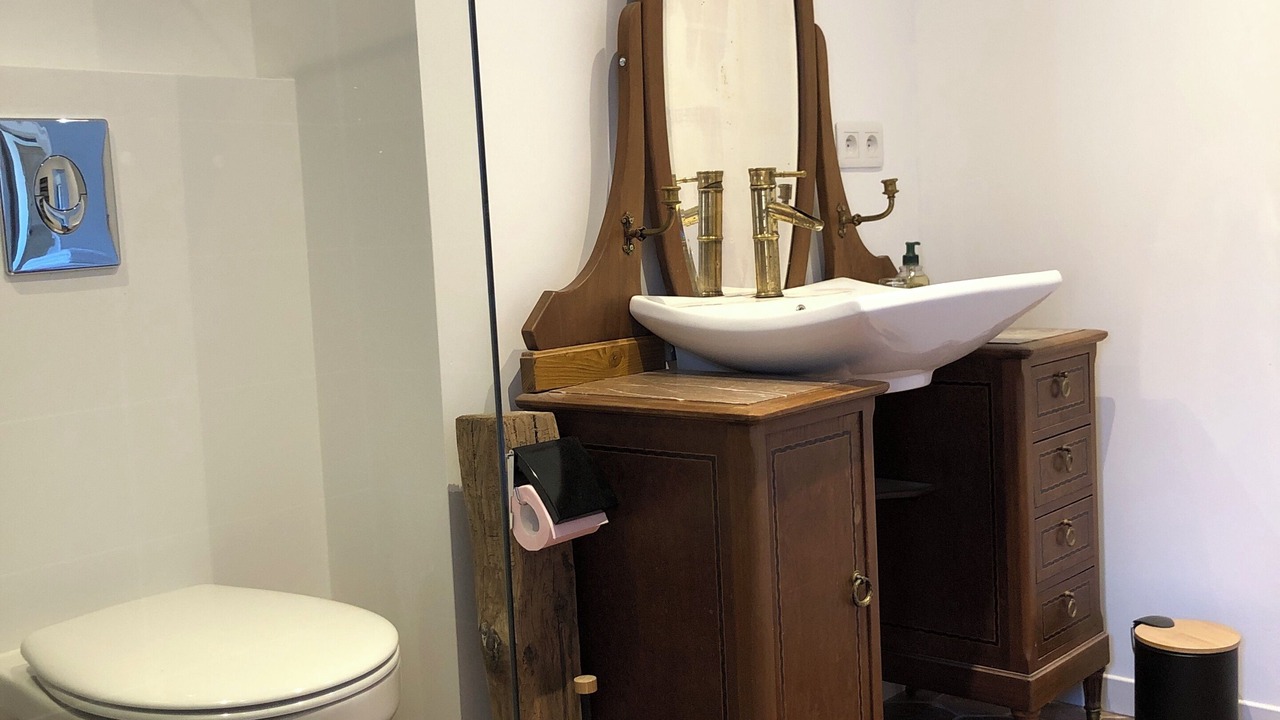 Photo of Bathroom in Nolay