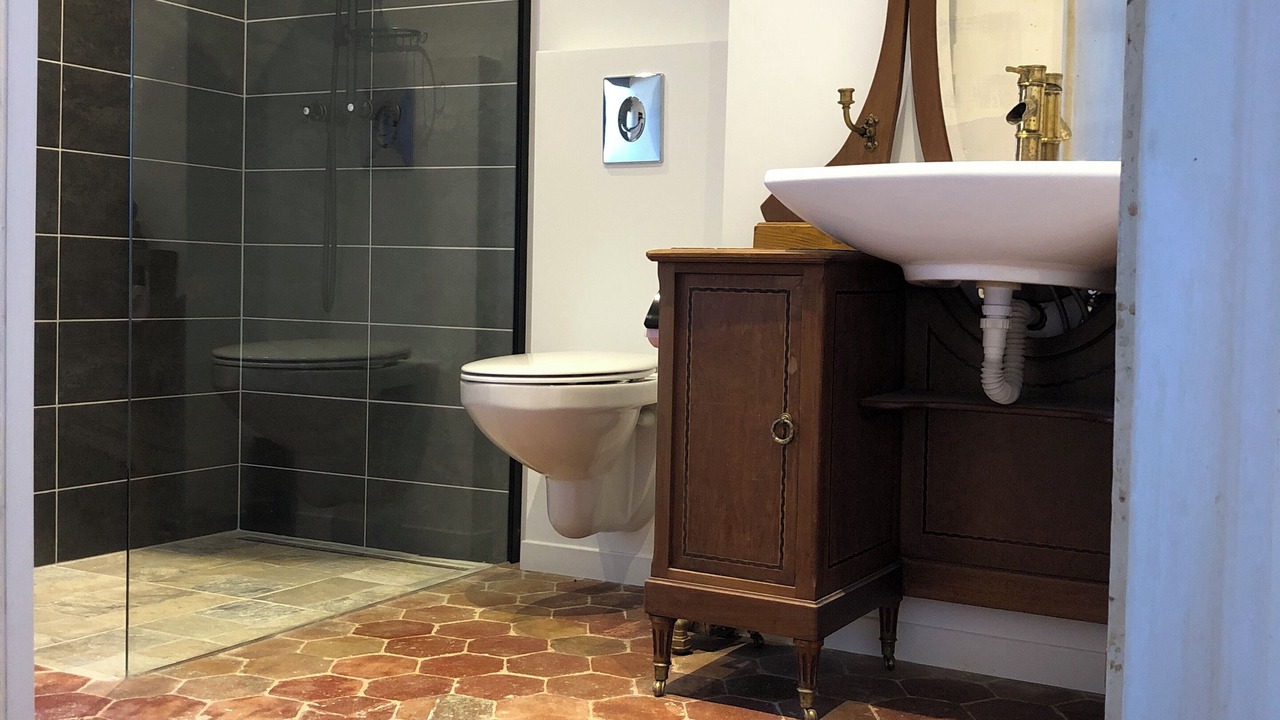 Photo of Bathroom in Nolay