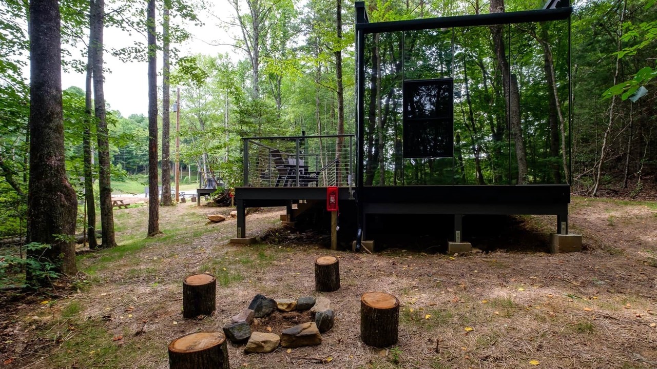 Photo of Livingroom in Balsam Grove