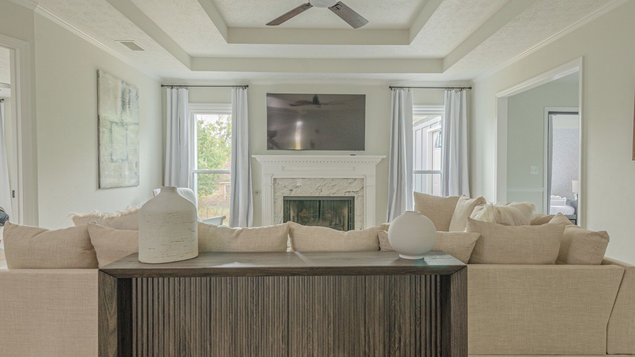 Photo of Livingroom in Fortson