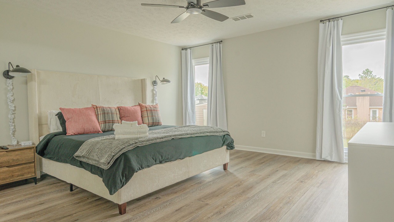 Photo of Others in Fortson