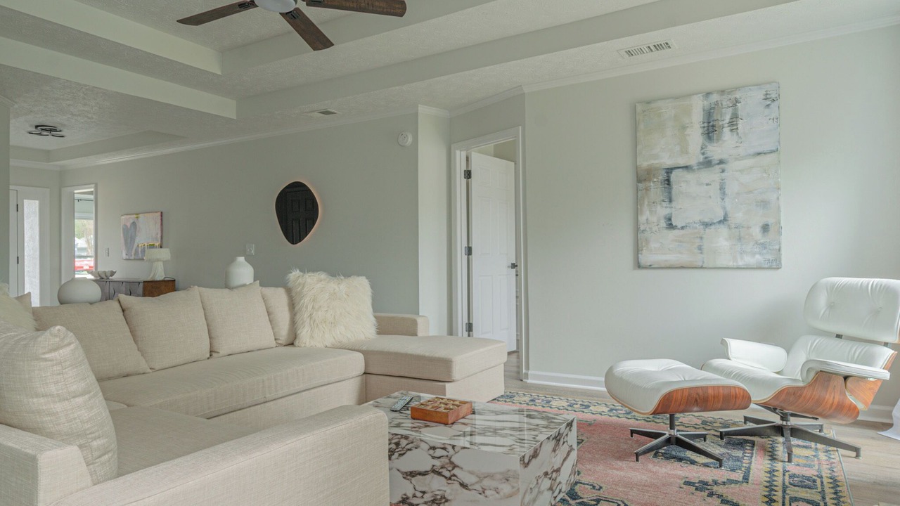 Photo of Livingroom in Fortson