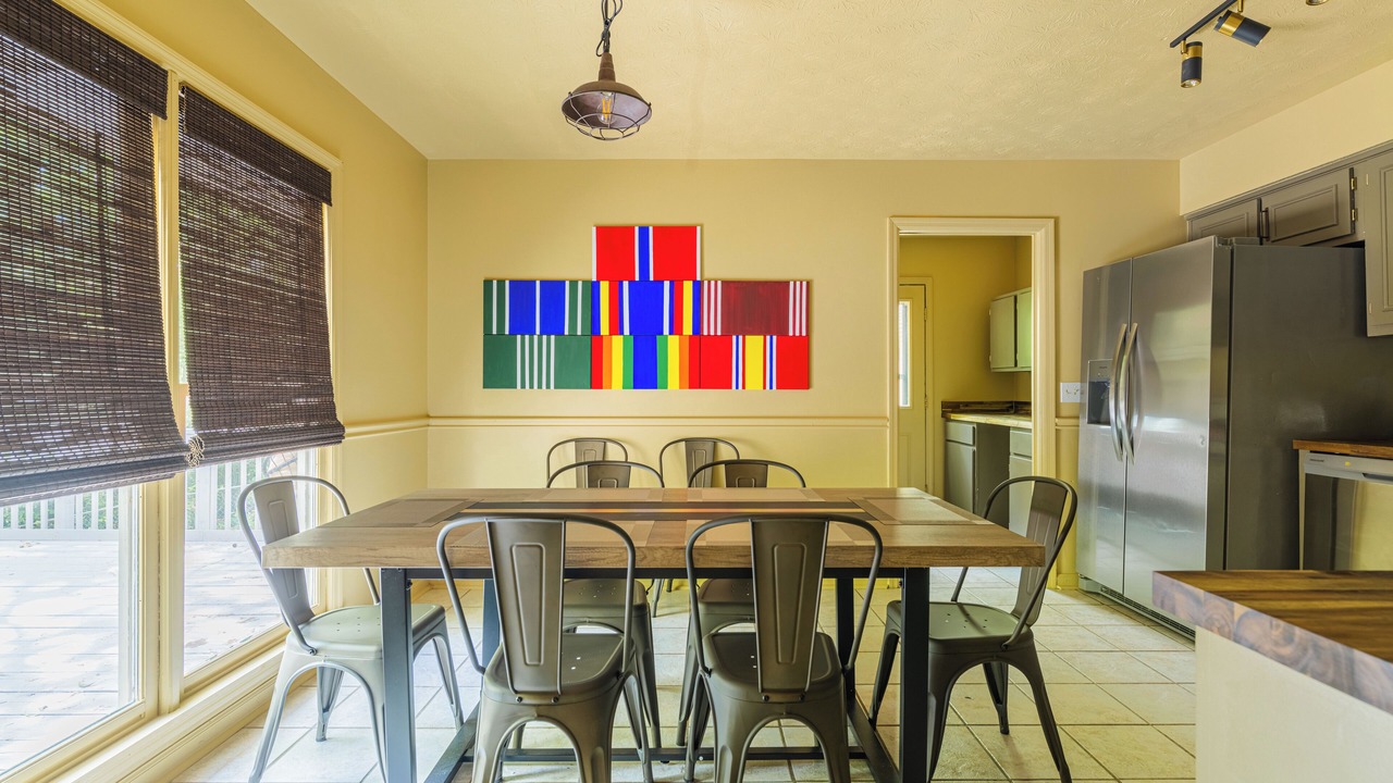 Photo of Livingroom in Fortson