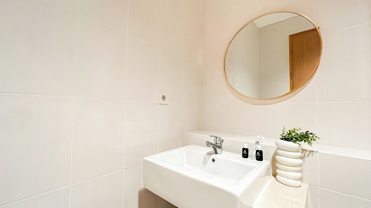 Photo of Bathroom in Mampang Prapatan