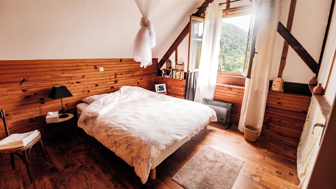 Photo of Bedroom in Seix