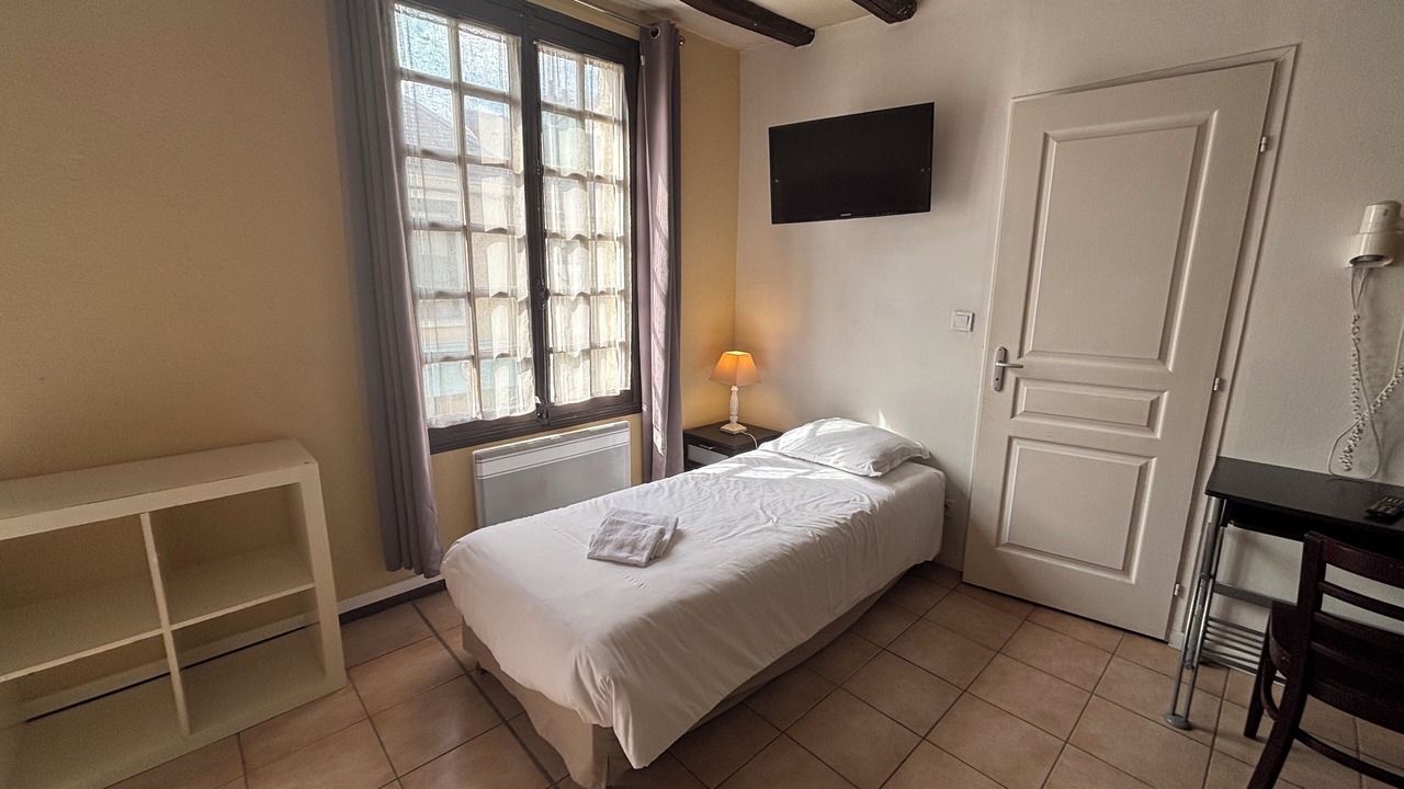 Photo of Bedroom in Azay-le-Rideau