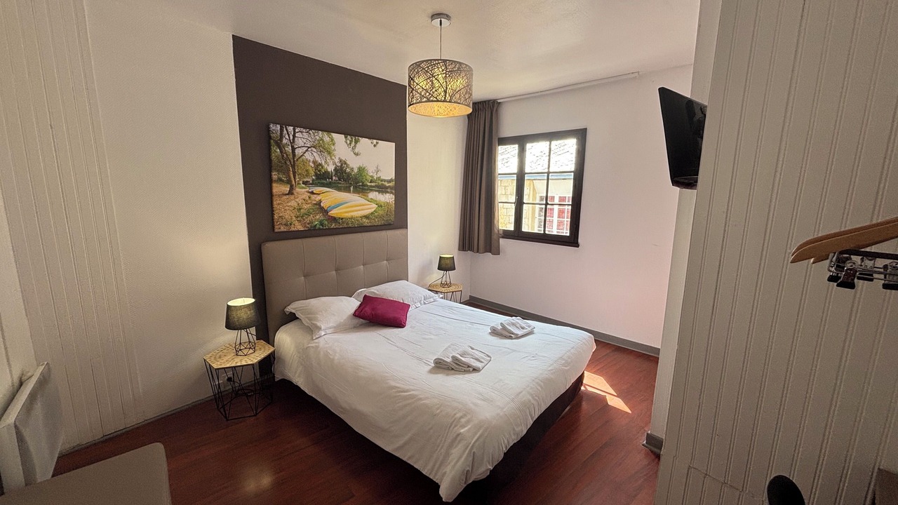 Photo of Bedroom in Azay-le-Rideau