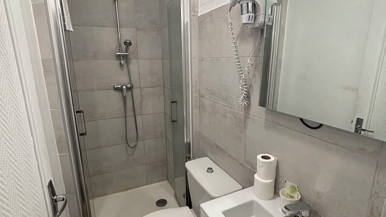 Photo of Bathroom in Azay-le-Rideau