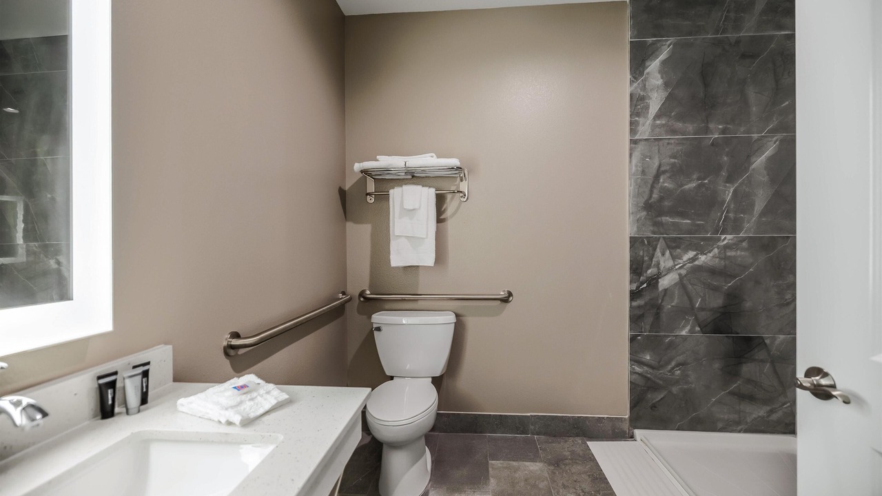 Photo of Bathroom in Giddings