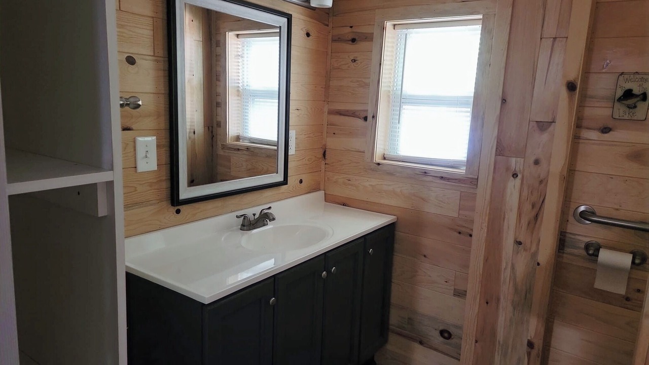 Photo of Bathroom in Alpena