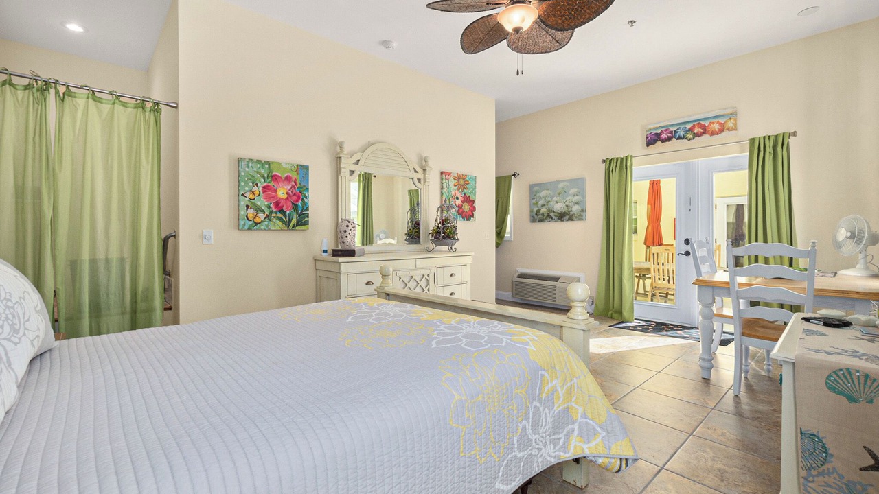 Photo of Others in Painters Hill