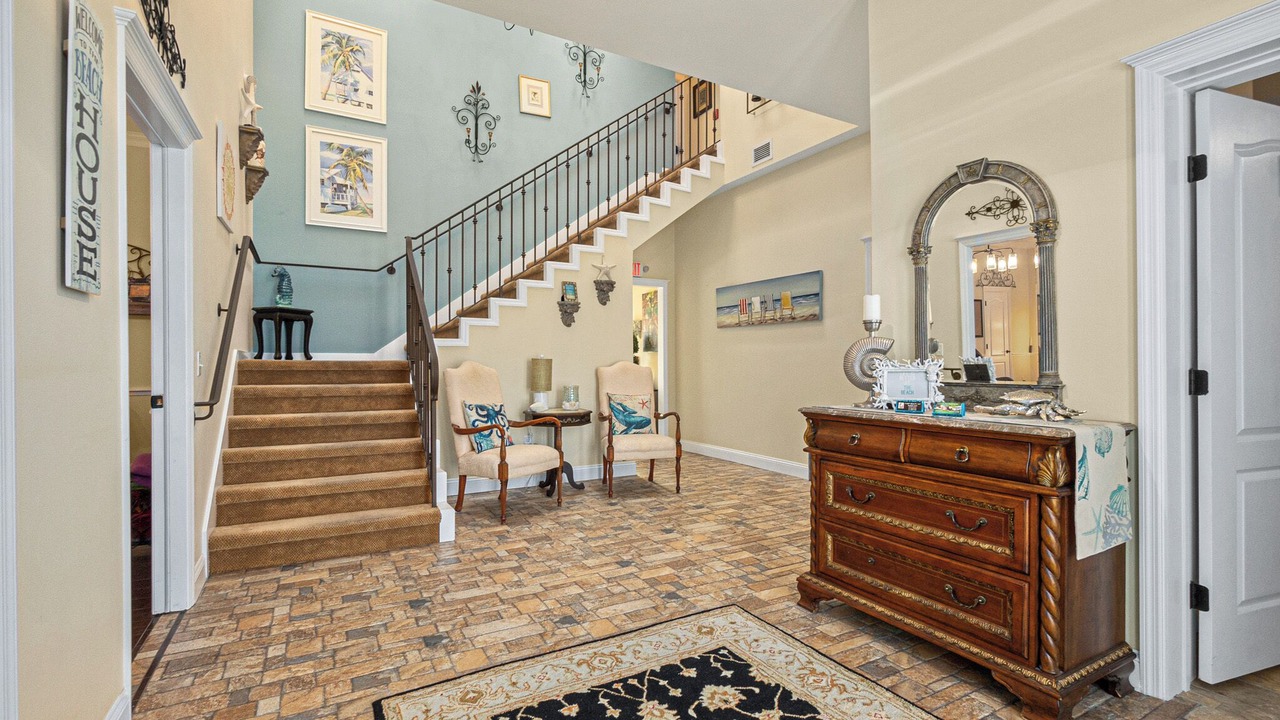 Photo of Others in Painters Hill