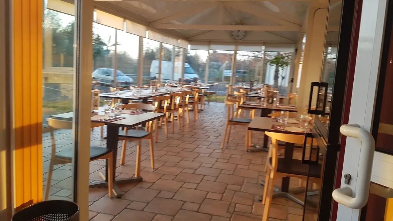 Photo of Others in Malay-le-Grand